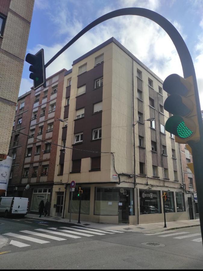 La Llariega De Argandona- Parking Privado Gratuito Appartement Gijón Buitenkant foto